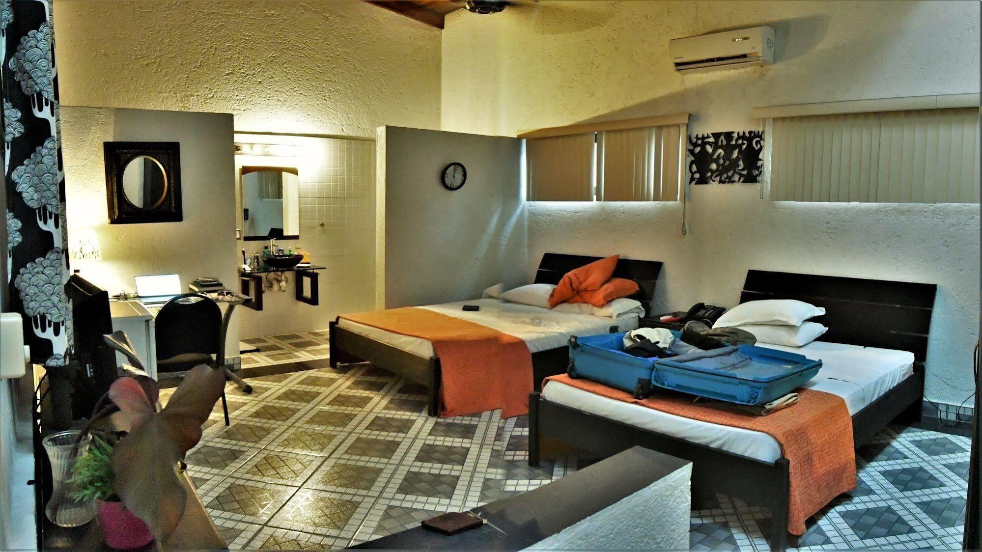 Hotel Du Roi Christophe Cap-Haïtien Buitenkant foto